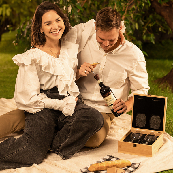 R22550.13 - Zestaw dwóch kieliszków do wina Veneto, beżowy 